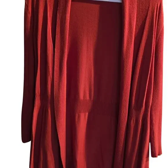 Women's Cardigan sweater size small, burnt orange - Picture 4 of 7